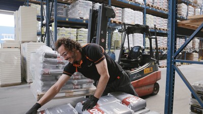 Van hotel naar magazijn: wat er gebeurt als je iemand een kans geeft.