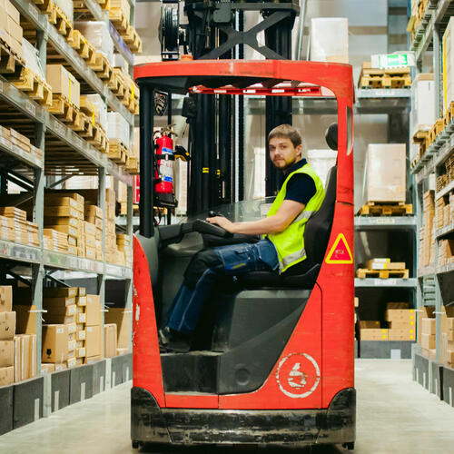 Werken als reachtruckchauffeur bij RAAAK Personeel.nl
